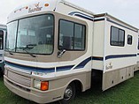 1998 Fleetwood Bounder Photo #2