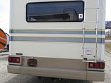 1999 Fleetwood Bounder Photo #5