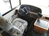1999 Fleetwood Bounder Photo #10