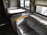 1999 Fleetwood Bounder Photo #18