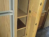 1999 Fleetwood Bounder Photo #24