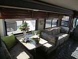 2003 Fleetwood Bounder Photo #7