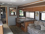2003 Fleetwood Bounder Photo #7