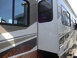 2004 Fleetwood Bounder Photo #3