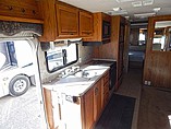 2005 Fleetwood Bounder Photo #13