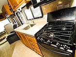 2005 Fleetwood Bounder Photo #14