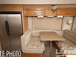 2005 Fleetwood Bounder Photo #12