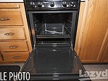 2005 Fleetwood Bounder Photo #18