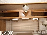 2005 Fleetwood Bounder Photo #24
