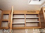 2005 Fleetwood Bounder Photo #33