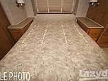 2005 Fleetwood Bounder Photo #38