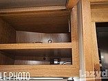 2005 Fleetwood Bounder Photo #50