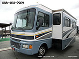 2005 Fleetwood Bounder Photo #1