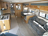 2005 Fleetwood Bounder Photo #3