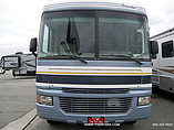 2005 Fleetwood Bounder Photo #4