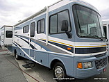 2005 Fleetwood Bounder Photo #5