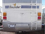 2006 Fleetwood Bounder Photo #6