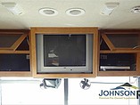 2006 Fleetwood Bounder Photo #12