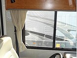 2006 Fleetwood Bounder Photo #15