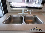 2006 Fleetwood Bounder Photo #23