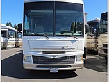 2006 Fleetwood Bounder Photo #9