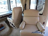 2006 Fleetwood Bounder Photo #17