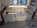 2006 Fleetwood Bounder Photo #18