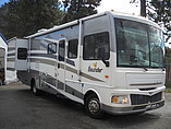 2006 Fleetwood Bounder Photo #2