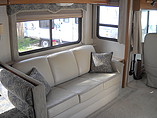 2006 Fleetwood Bounder Photo #6