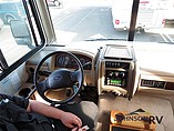 2007 Fleetwood Bounder Photo #3