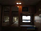 2007 Fleetwood Bounder Photo #13