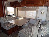 2005 Fleetwood Bounder Photo #18