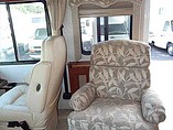 2005 Fleetwood Bounder Photo #20