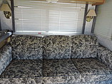 1999 Fleetwood Bounder Photo #17