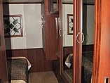 2012 Fleetwood Bounder Photo #23