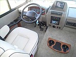 2015 Fleetwood Bounder Photo #5