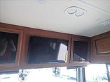 2015 Fleetwood Bounder Photo #7