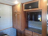 2015 Fleetwood Bounder Photo #14