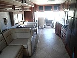 2015 Fleetwood Bounder Photo #17