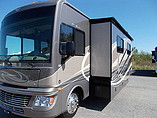 2015 Fleetwood Bounder Photo #4