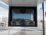 2015 Fleetwood Bounder Photo #8