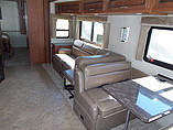 2015 Fleetwood Bounder Photo #19