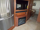 2015 Fleetwood Bounder Photo #20
