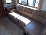 2015 Fleetwood Bounder Photo #21