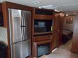 2015 Fleetwood Bounder Photo #10