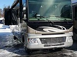 2015 Fleetwood Bounder Photo #2