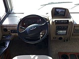 2015 Fleetwood Bounder Photo #5