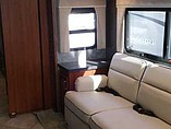 2015 Fleetwood Bounder Photo #17