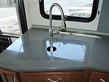 2016 Fleetwood Bounder Photo #19