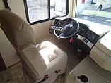 2016 Fleetwood Bounder Photo #8